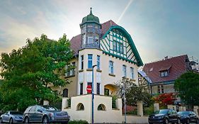 Traumhaft wohnen in Jugendstilvilla